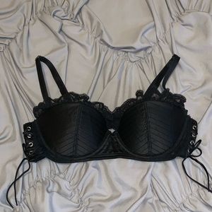 H&M black bra